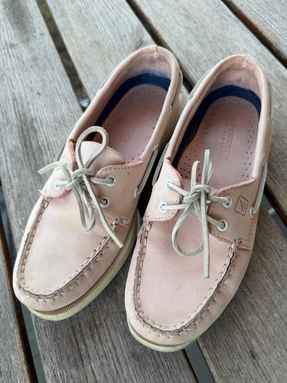 SPERRY Light Pink Leather Boat Shoes Size 7.5